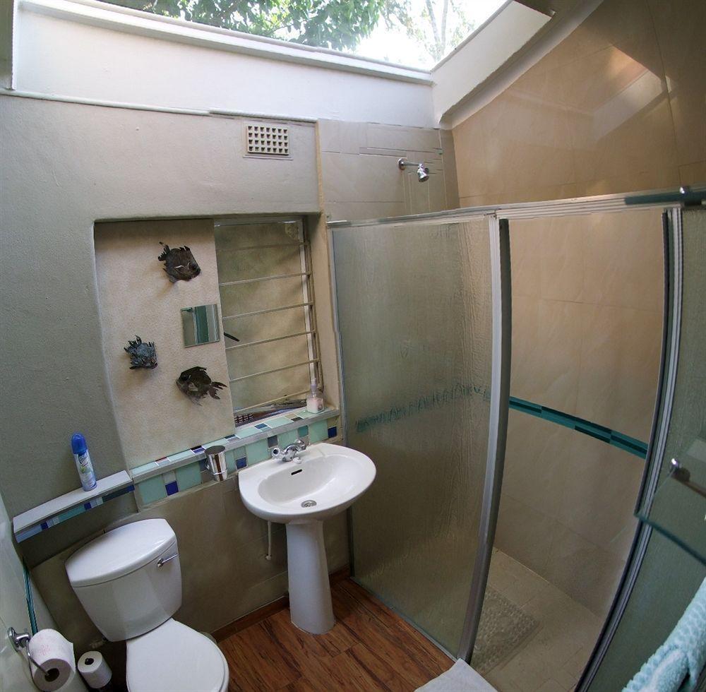 Twin Waters Guest House Randburg Екстериор снимка