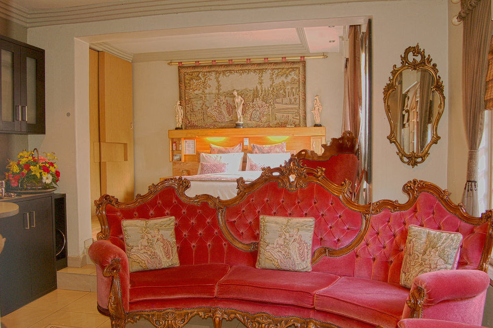 Twin Waters Guest House Randburg Екстериор снимка