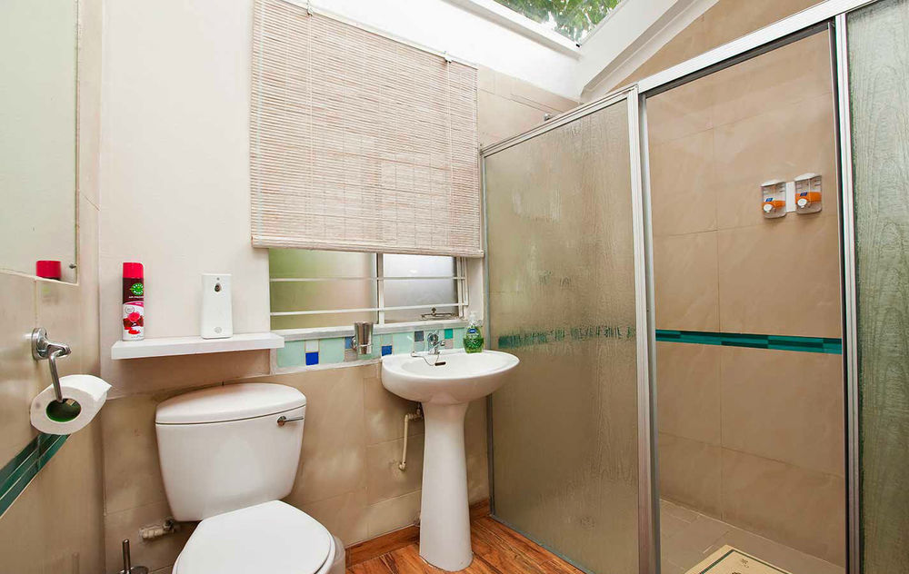 Twin Waters Guest House Randburg Екстериор снимка