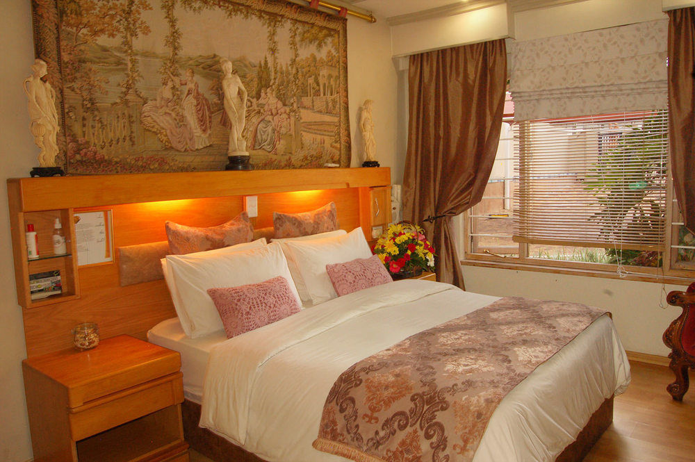 Twin Waters Guest House Randburg Екстериор снимка